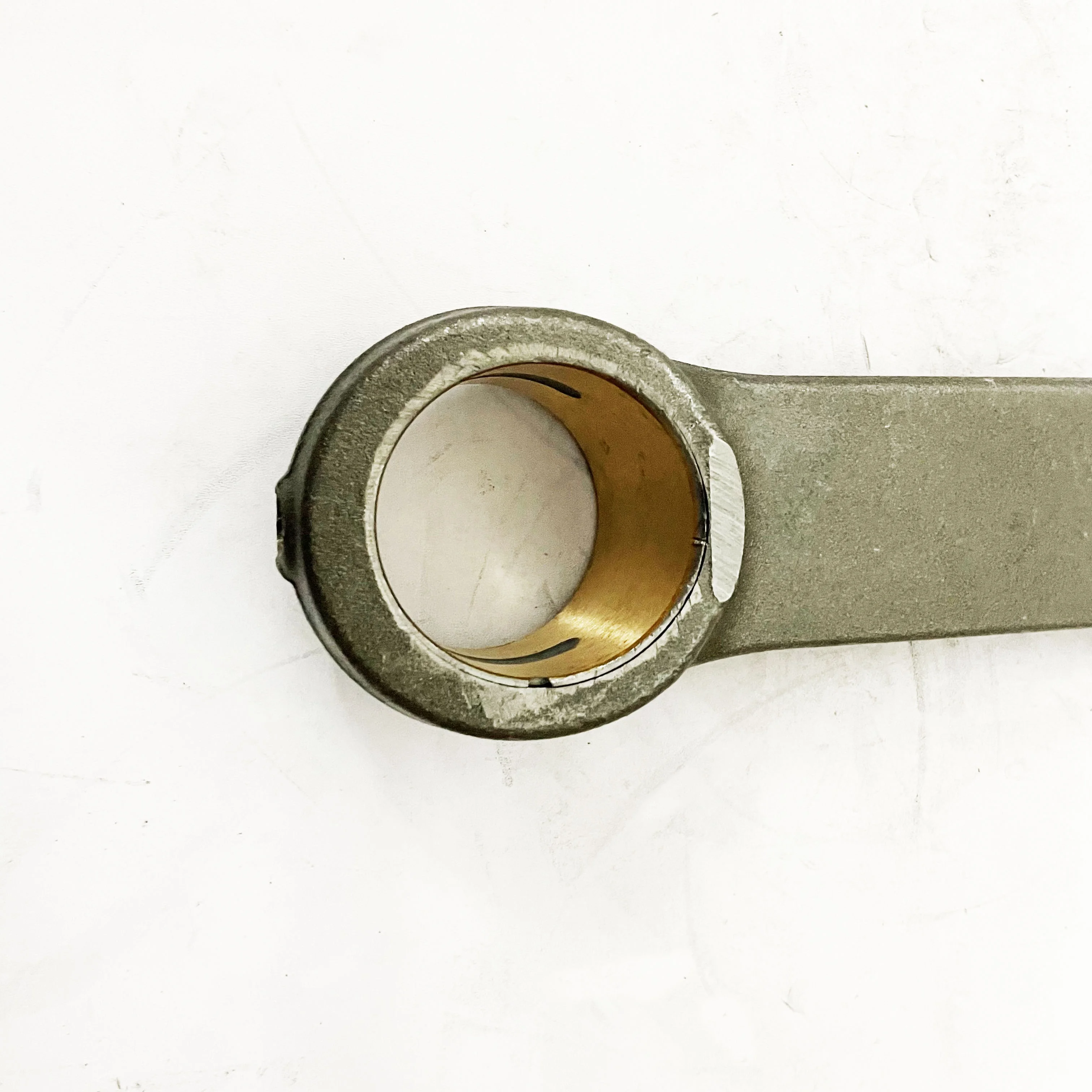 Высококачественный шатун d-eutz TCD2015V06 04263018