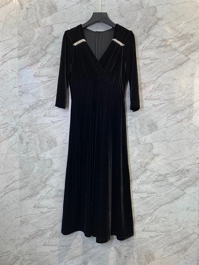 

2022 new women Fashion Long Sleeve V Leader Shoulder Studs Diamond Decoration Solid Color Waisted Velvet Dress 910