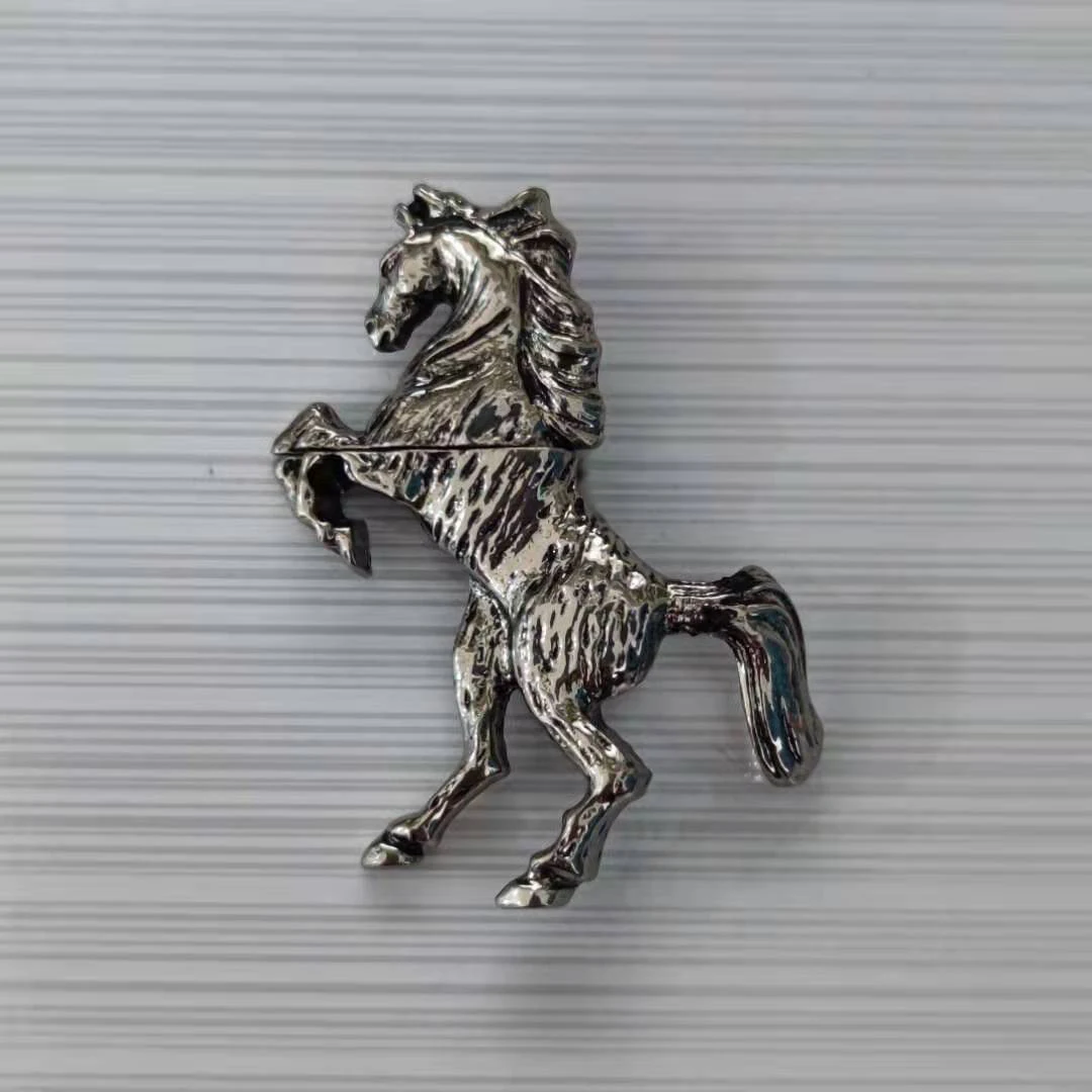 

Classic 3D Standing Horse Pattern DIY Metal Badge For ZP Kerosene Oil Lighter Grind Wheel Lighter Decor Accessory Wholesale