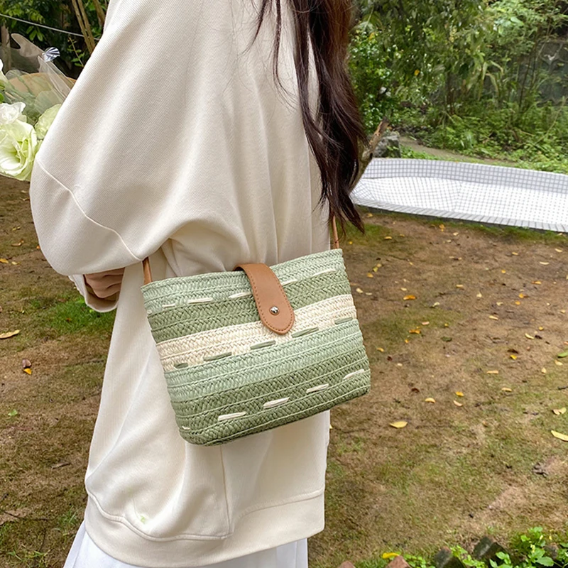 

Summer Straw Small Bucket Handbags Women Handmade Woven Beach Bag Casual Design Shoulder Crossbody Bag Bohemian Travel Purse