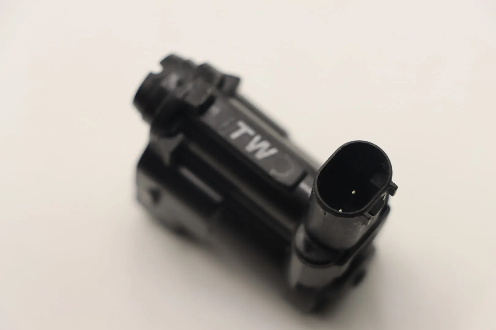 

Для Porsche Panamera Macan 2014 2015 2016 2017-2021 крышка топливного бака, пружинная пряжка с отскоком, внешняя крышка, крышка заливной горловины, двигатель