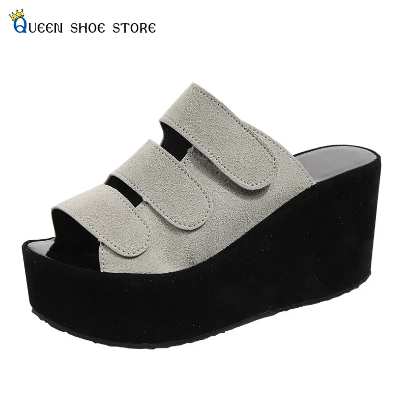 Slippers Women 2022 Summer Large Size European And American Suede Round Toe Slides Thick Sole Wedge Heel Heightening Sandals