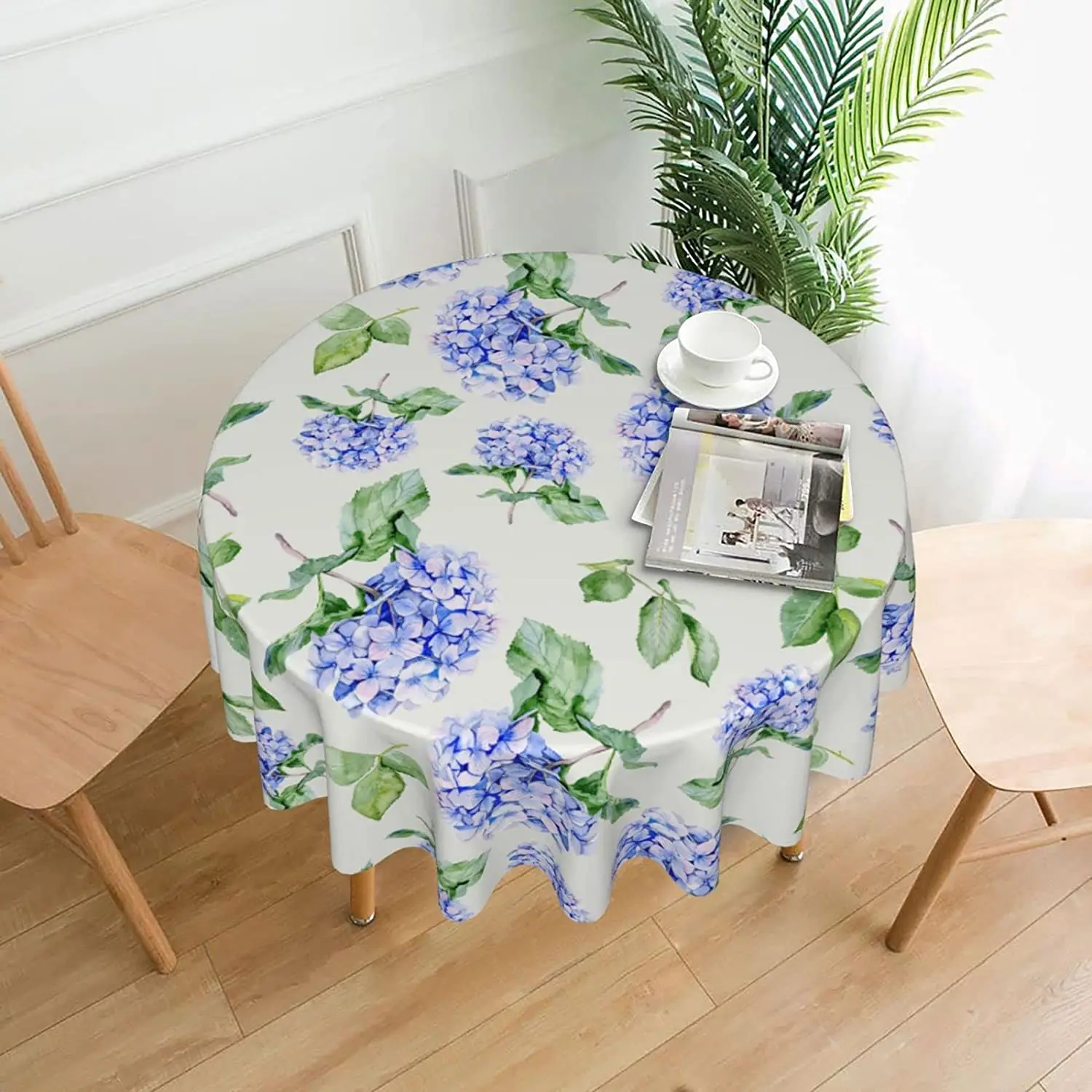 

Tablecloth Hydrangea Flower Bloom Floral Round Table Cover Polyester Stain and Wrinkle Resistant Table Cloth for Kitchen Party