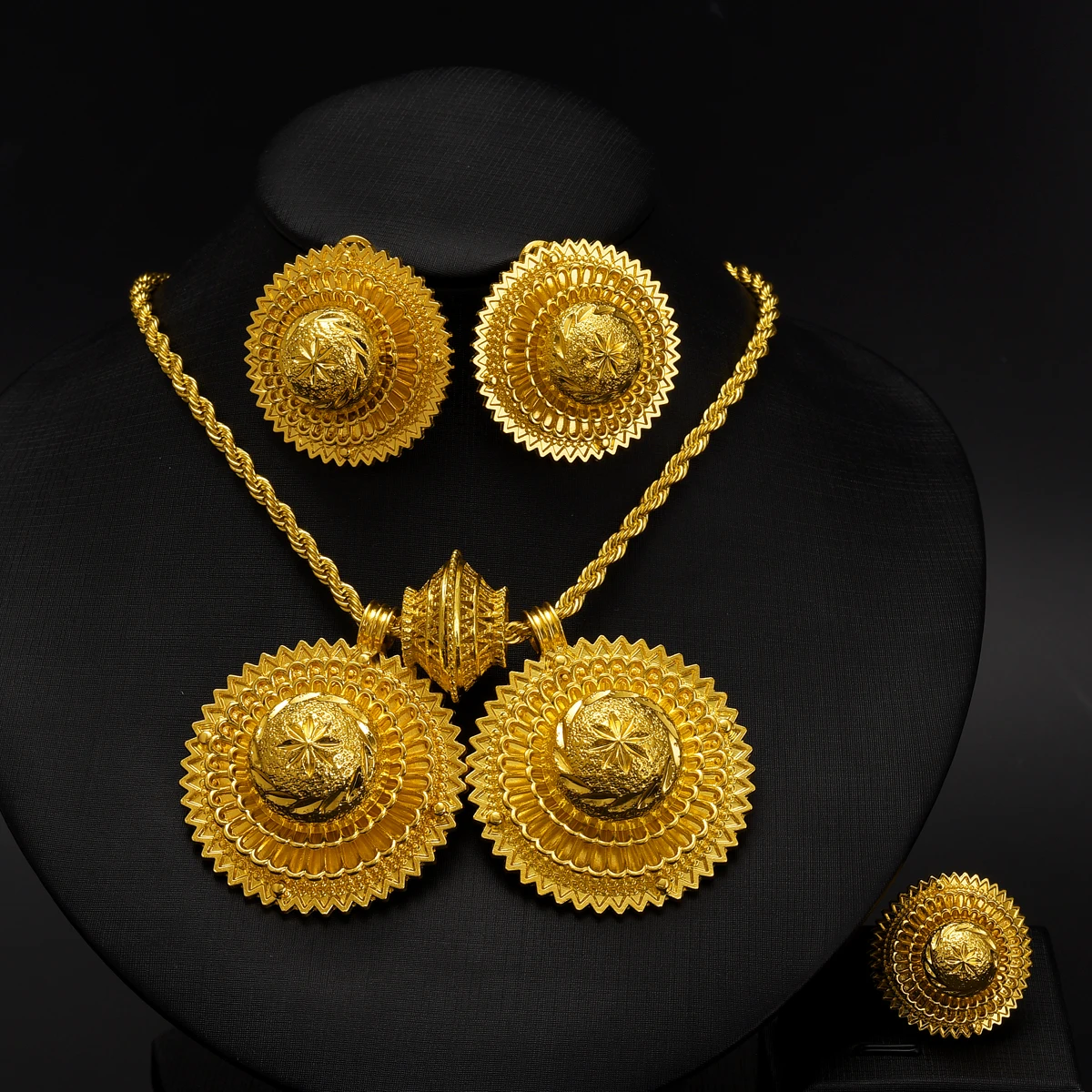 Эфиопские комплекты ювелирных изделий серьги-подвески кольца из 3 предметов