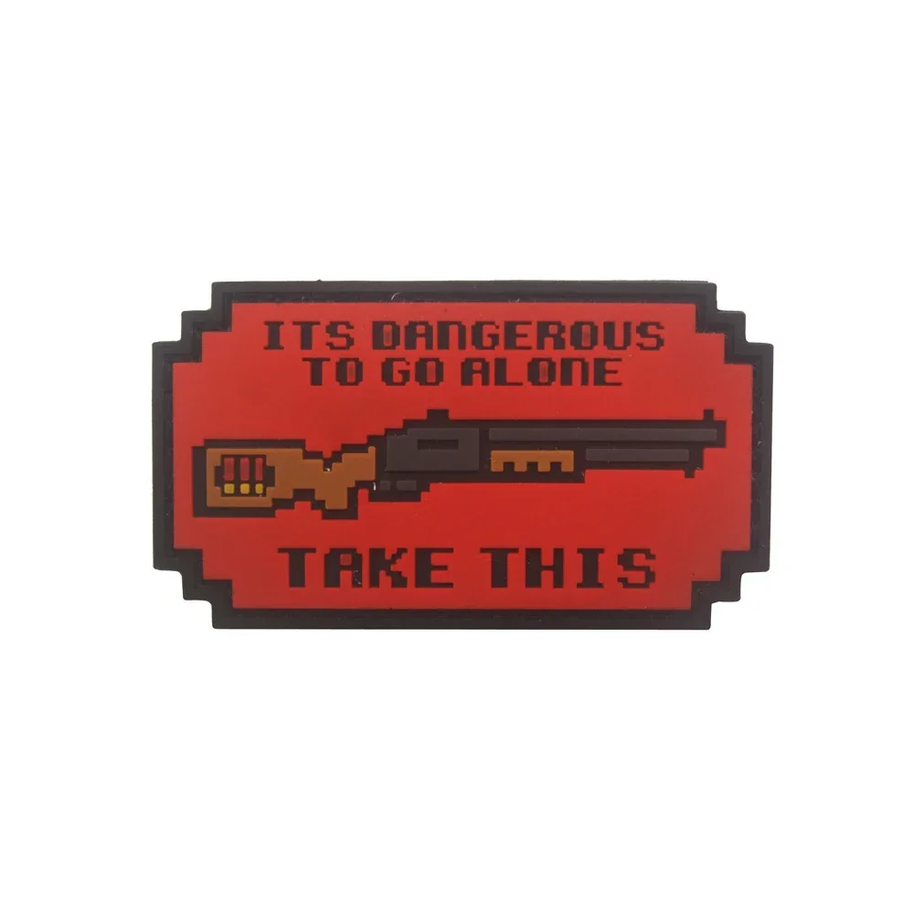 Нашивки с крючками и петлями для оружия из ПВХ версии Q. Опасный в одиночку.