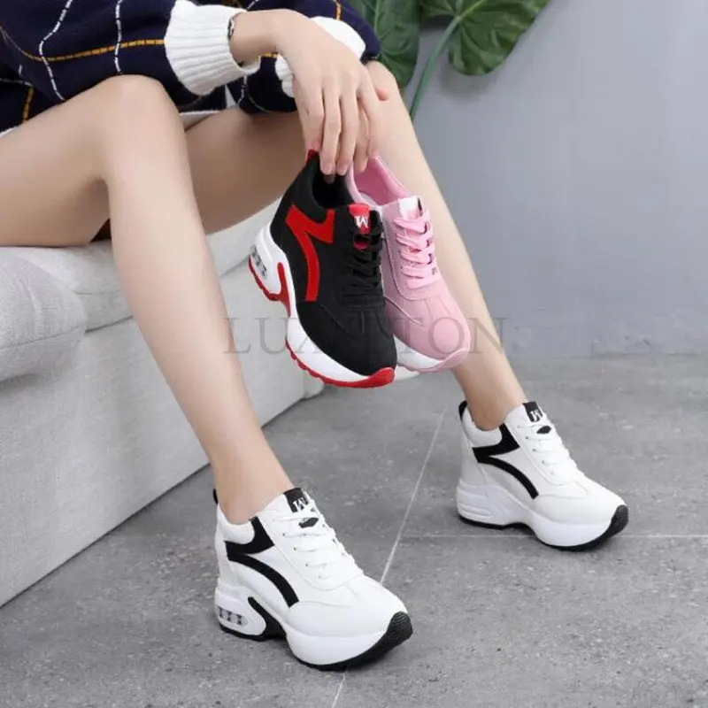 

Outdoor Thick Soled Snow Boots Women Thermal Plush Sneakers Casual Low Top Lace Up Fashion Flash Sale The New Listing