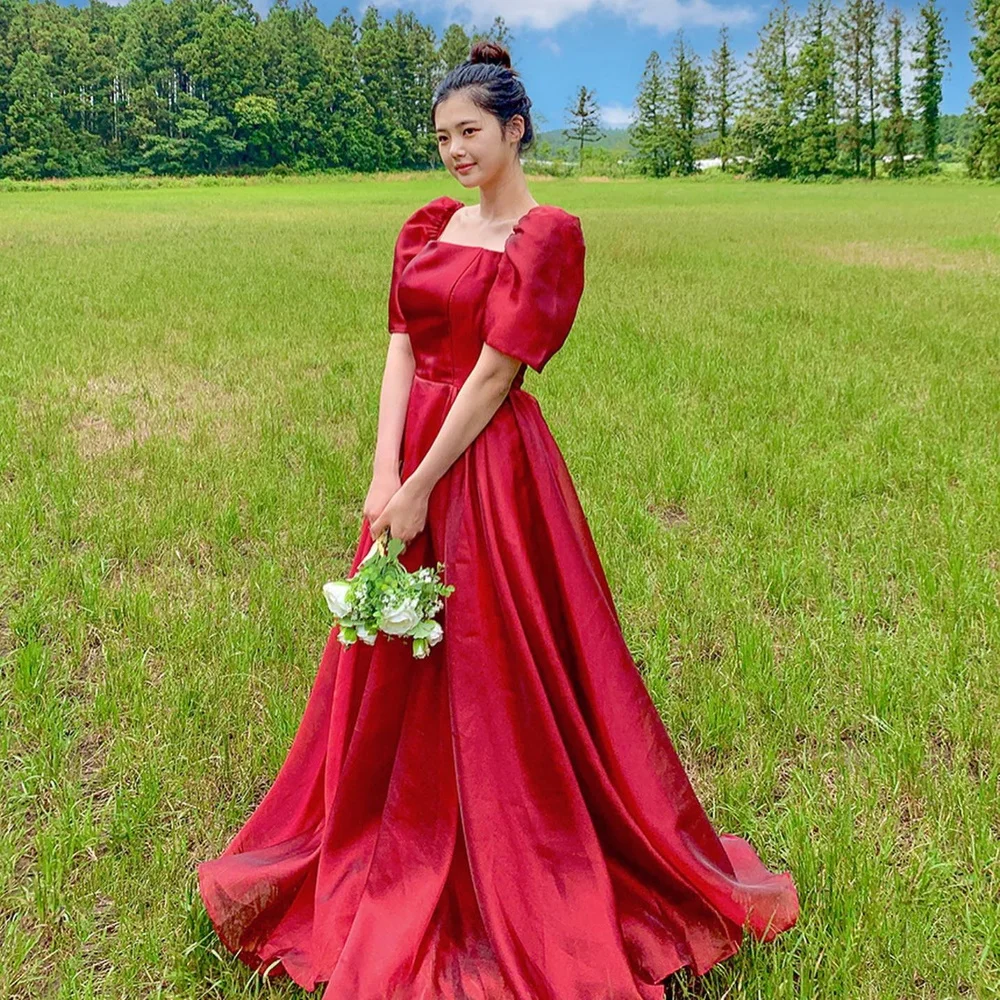 

Женское вечернее платье в пол, с квадратным вырезом