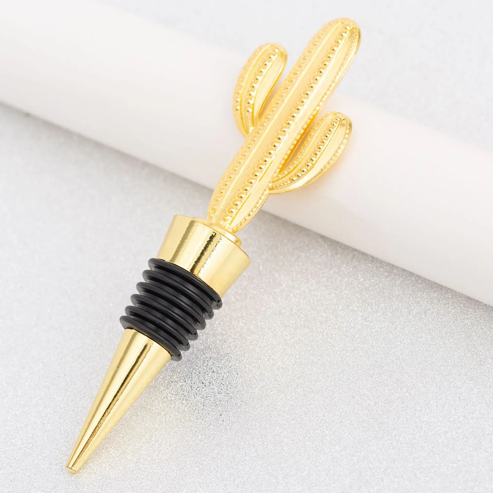 

12pcsBar Accessories Christmas Party Gift Cactus Wine Stopper Zinc Alloy Gold Wine Bottle Stoppers Decorations for Bar Restauran