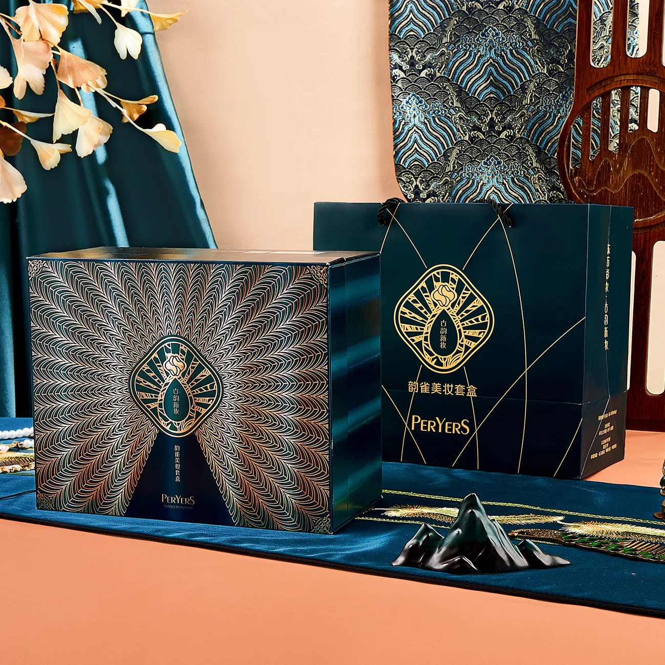 Набор для макияжа в китайском стиле 12 шт. помада тушь тени век кисти набор