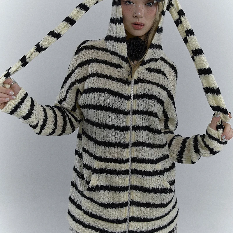 

Gaono Y2K Preppy Kawaii Long Sleeve Sweater Coat Dark Academia Grunge Zip Up Loose Sweatshirt Gothic Striped Knitted Hoodies