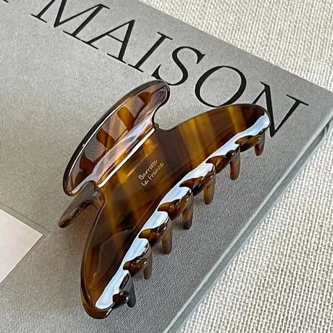 Ретро ацетатные заколки-крабы