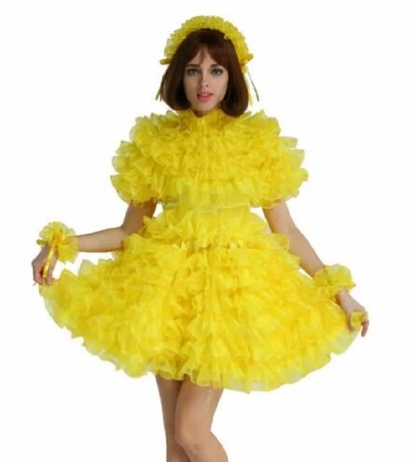 Женское платье из органзы с открытыми плечами и пышной юбкой |