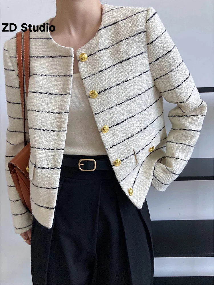 

[ZD Studio] Loose Fit Beige Striped Tweed Elegant Jacket New O-neck Long Sleeve Women Coat Tide Autumn Winter 2023
