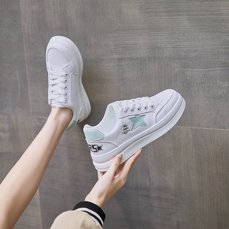 

Fashion Women Vulcanized Shoes Sneakers Ladies Lace-up Casual Shoes Breathable Leather Lover Shoes Graffiti Flat Zapatos Hombe