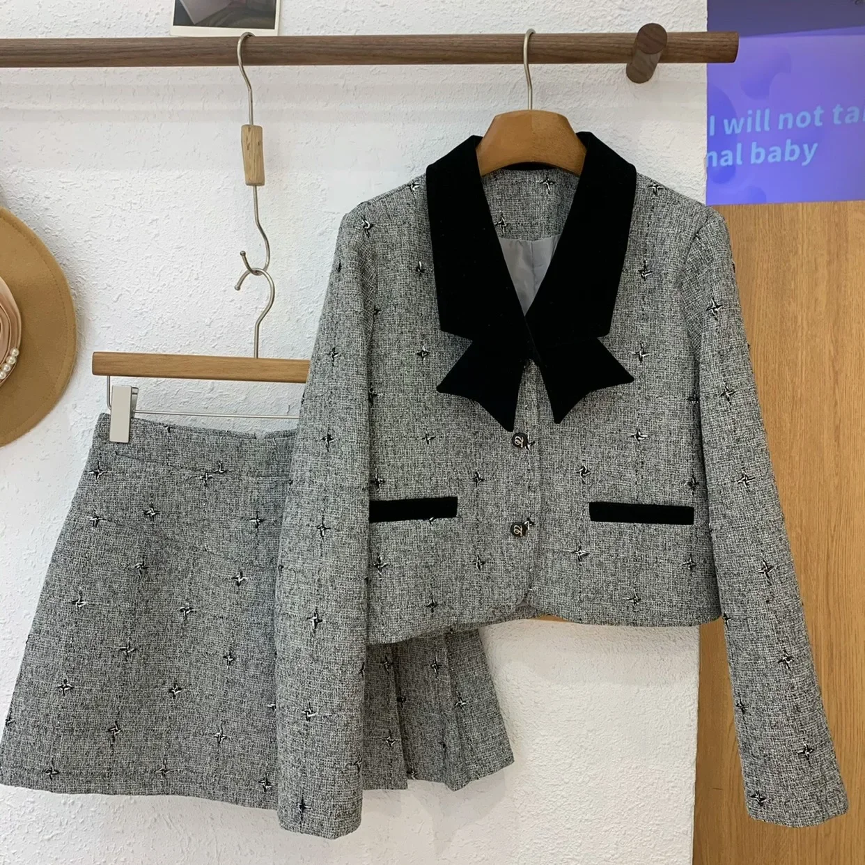 Куртка с бантом + плиссированная юбка комплект из двух предметов женская осенняя