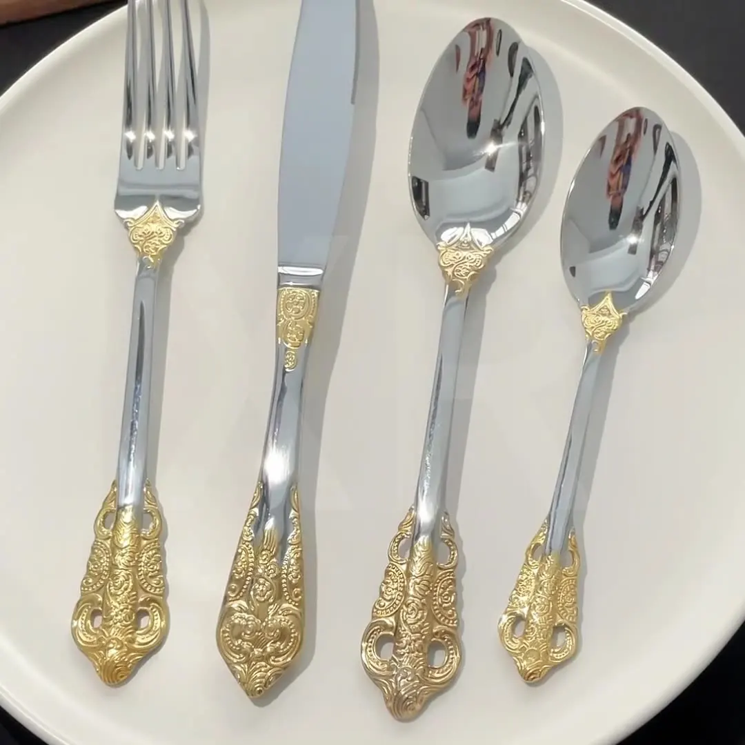 

Retro Embossed Golden Stainless Steel Knife Fork And Spoon Set: The Perfect Blend of Elegance and Durability for Your Dining Ex