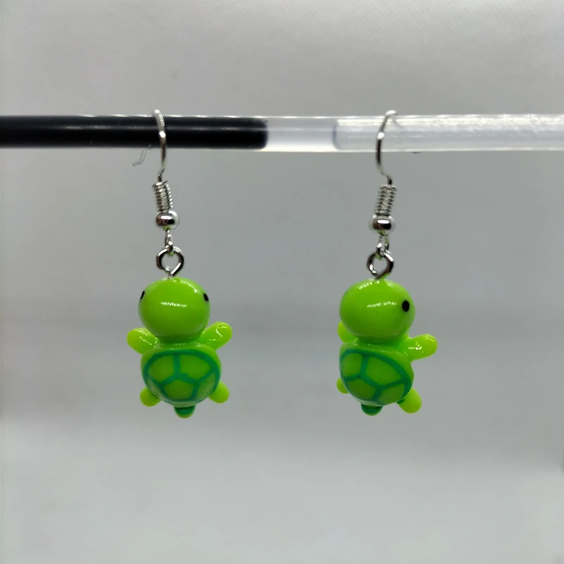 Yungqi милые серьги в виде планшетов Мультяшные животные лягушки кошка хвост