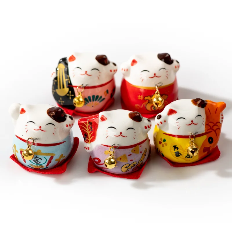 

Cartoon Lucky Cat Ceramic Ornament Small Bell Gift Crafts Desktop Ornament Wholesale SA(Origin)