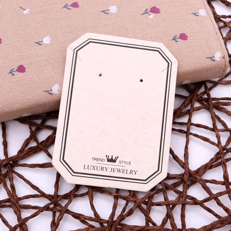 

Бежевая бумажная карточка для ювелирных изделий 5,8x7,8 см, корона, Аксессуары для ожерелья, карточки, трендовый стиль, серьги, гвоздики, Упаков...