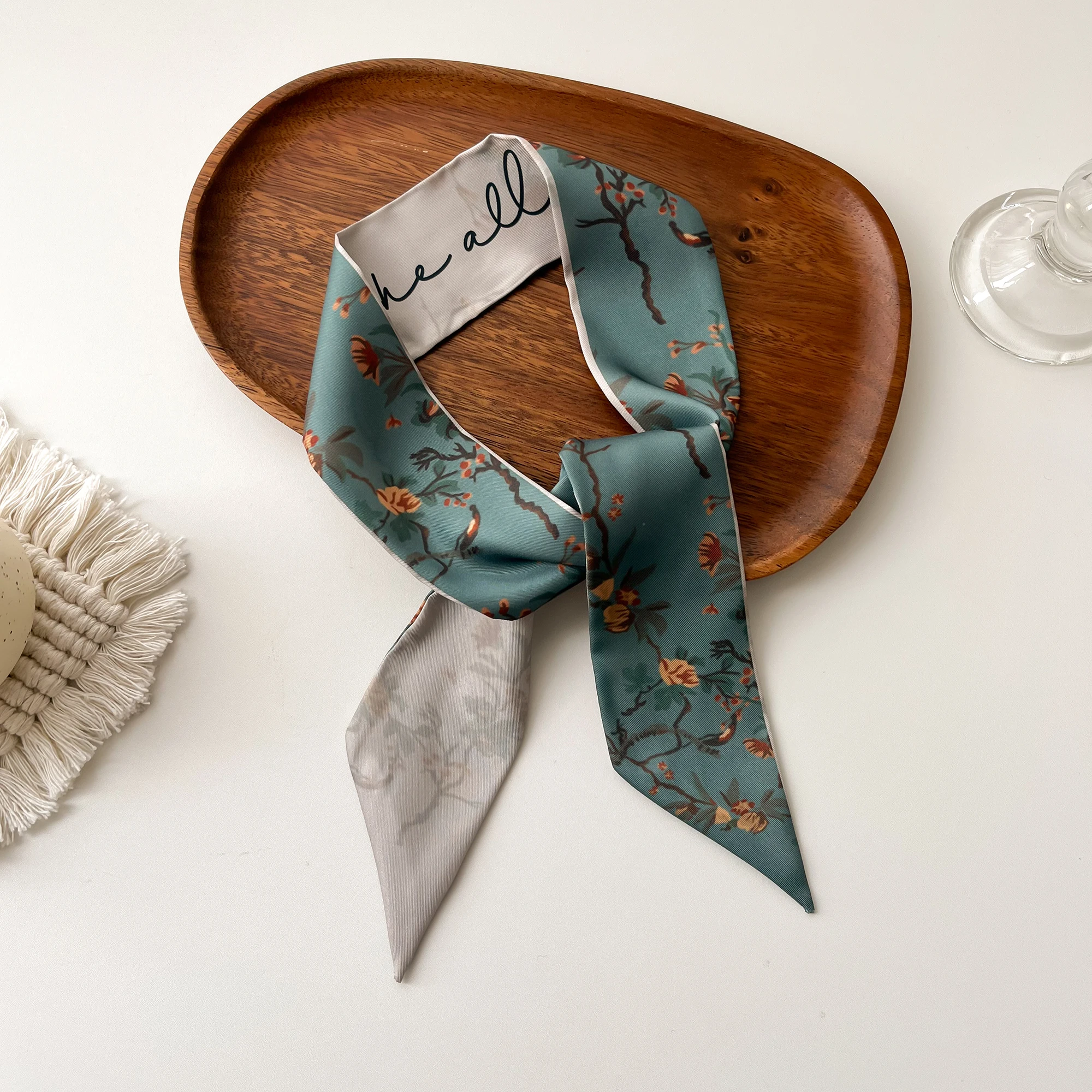 Европейская мода 2024 новый женский декоративный шарф с маленьким цветочным