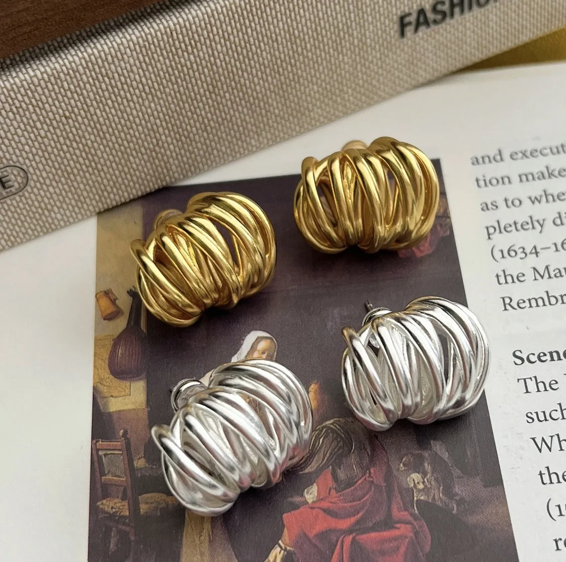 

Уникальные металлические серьги геометрической формы женские серьги неправильной формы в стиле ретро модные нишевые дизайнерские Высококачественные золотые серьги в французском стиле ретро
