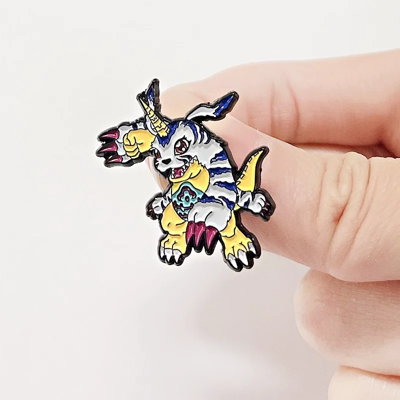 Фото Эмалированная булавка Digimon Adventure, игровой автомат, булавки для лацканов для рюкзаков, значки для ювелирных изделий, броши, украшения, подарки, оптовая продажа №5