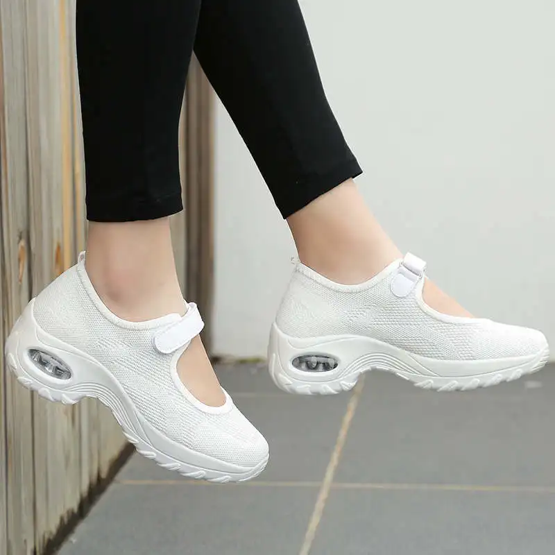 

Women's Running Shoes Wearable Sports Shoes Ladies Cheap Confors Ladies Sneakers 2021 Non-Leather Casual Sneakers Sport Tennis