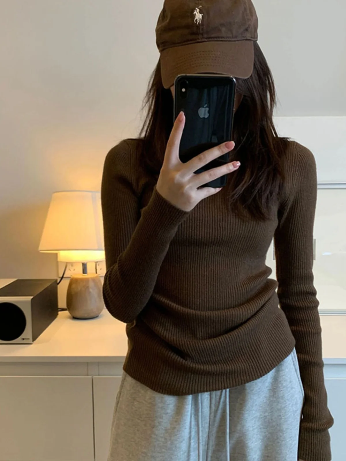 Корейская серия трикотажная нижняя рубашка женская осенне-зимняя нерегулярная