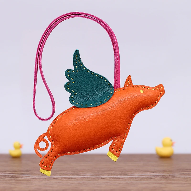 Dimy 2023 New Bunny Pendant Handmade Leather Bag Pendant Car Rearview Mirror Lamb Feather Pendant