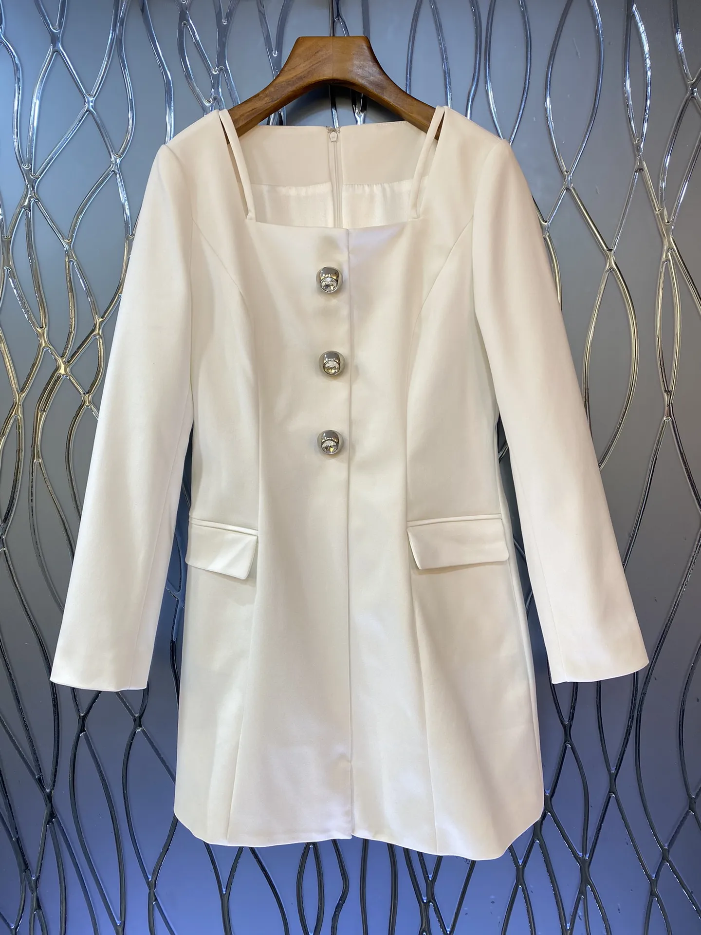 

2023 autumn and early winter fashion new women's clothing Square Collar Business Suit and Dress 0802