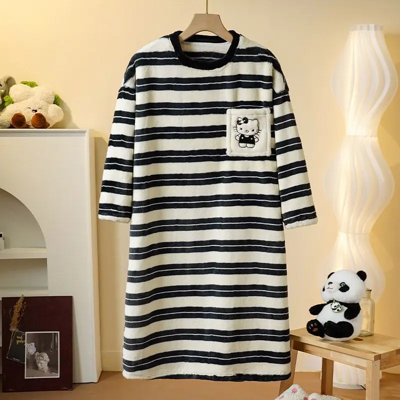 Полосатая пижама из кораллового флиса с рисунком Hello Kitty зима 24 новая теплая