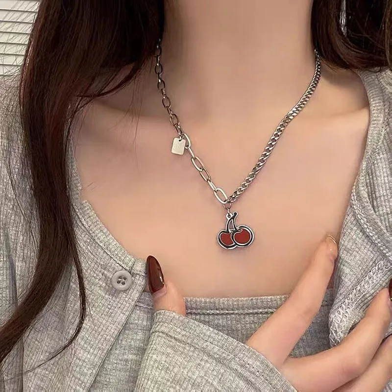 

Lovely Red Cherry Pendant Necklace for Women Sweet Cool Y2K Choker Necklace Girls Neck Chains Goth Clavicle Jewelry Accessories