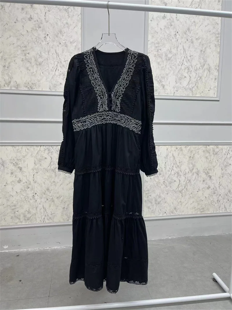 Женское кружевное платье с вышивкой свободное хлопковое средней длины V-образным
