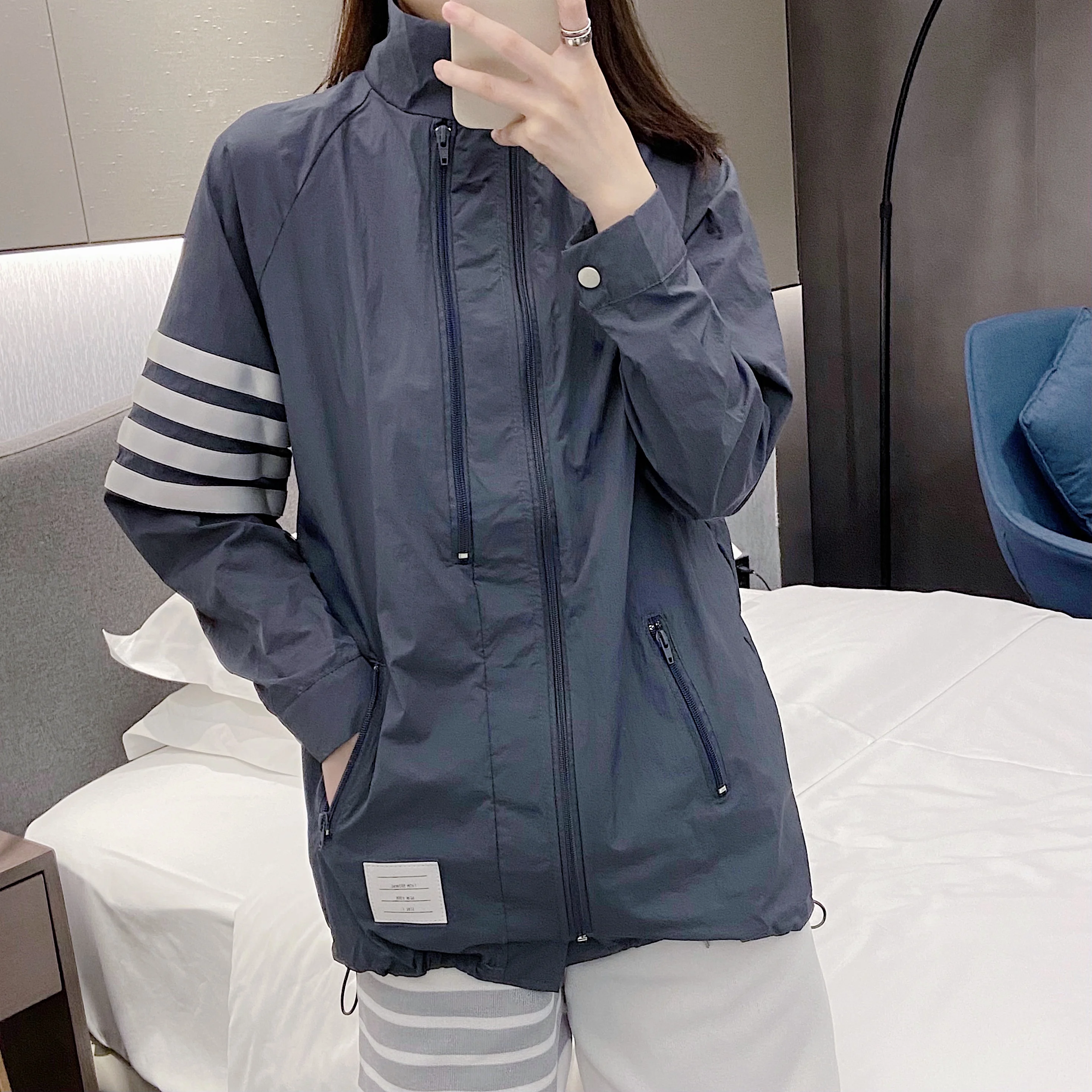 Tb Korean Fashion Thin Breathable Windbreaker Coat, Sportswear, Sunscreen Clothes