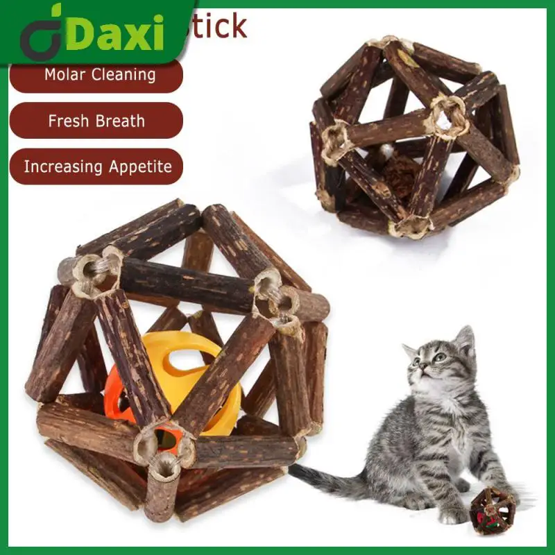 

Wooden Cats Catnip Toys Natural Mint Ball Cat Snacks Cat Grass Ball Play Hairball Clean Teeth Spit Hair Hairy Ball Control Pet