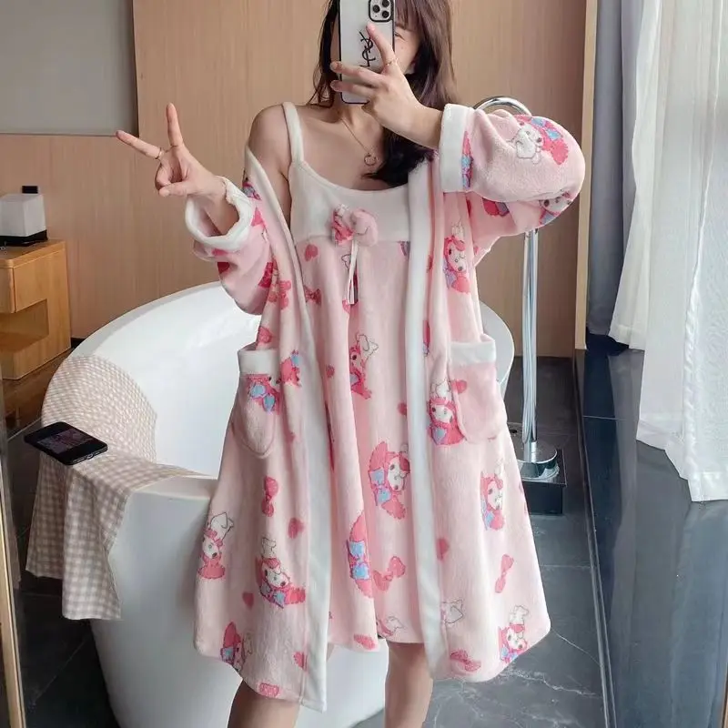 Warm Flannel Bathrobes Nightgowns for Women Velvet Sleeping Dress Cartoon Nightdress Kiki Delivery Sexy Sleepwear Robes Winter