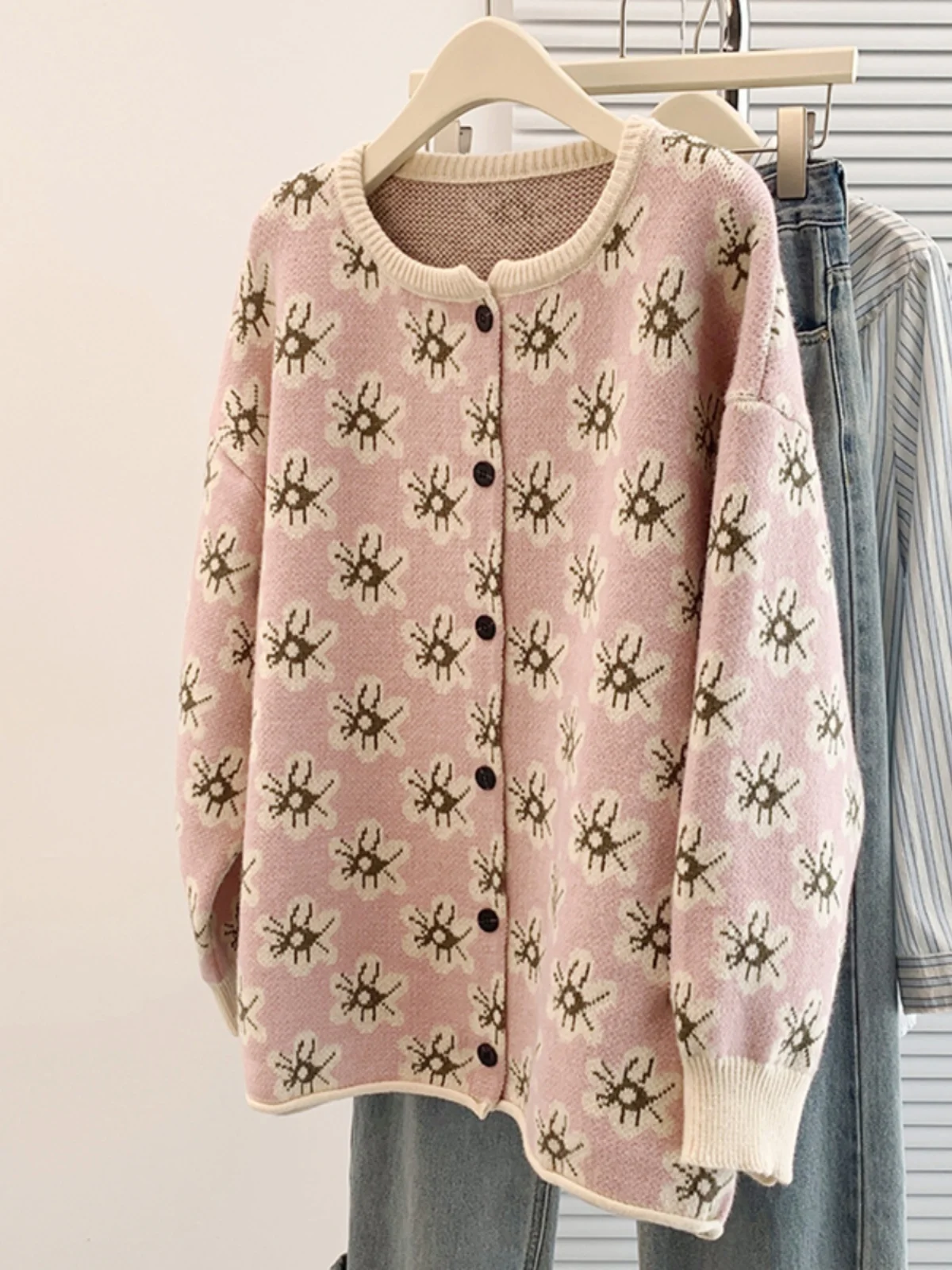 Жаккардовый свитер French sle Gentle Wind Heavy Industry верхняя одежда для женщин зима 2024