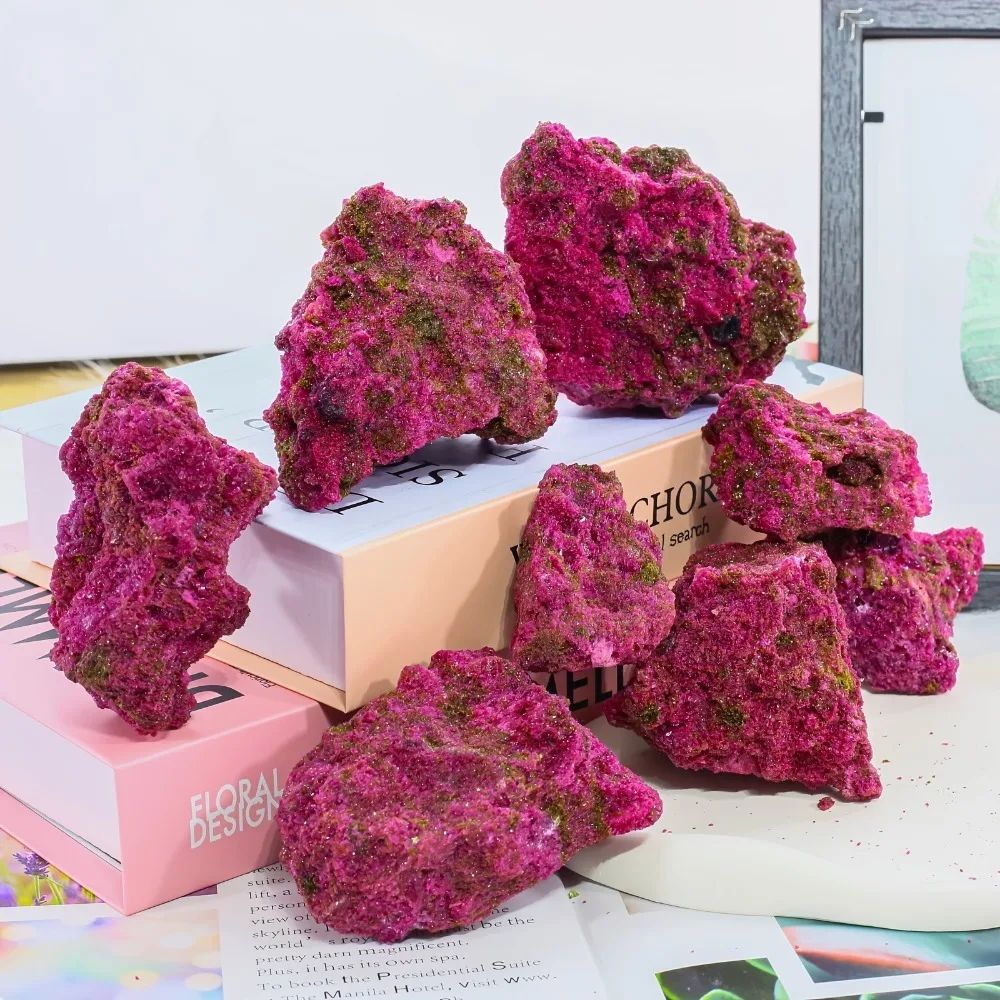 

Натуральный красный корунд кристаллы