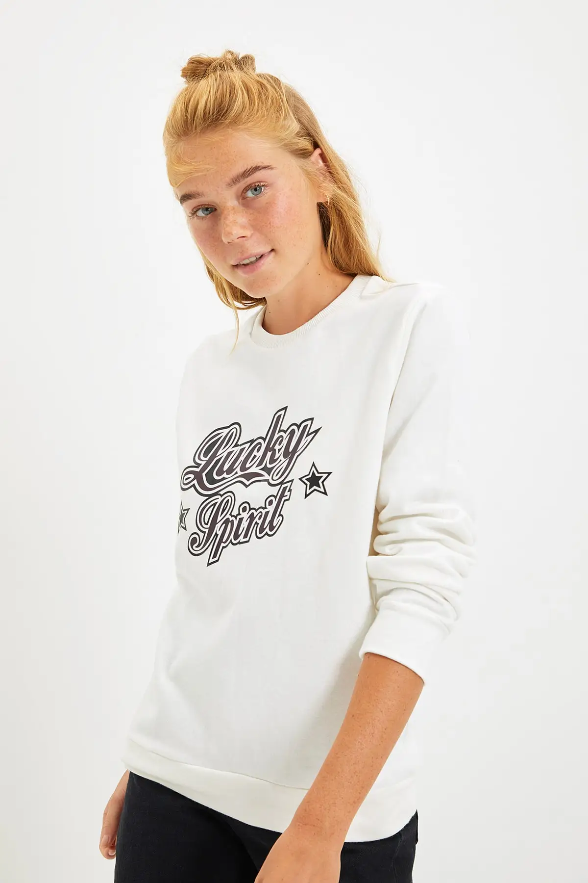 Trendyol Printed Şardonlu Knitted Sweatshirt TWOAW22SW1084