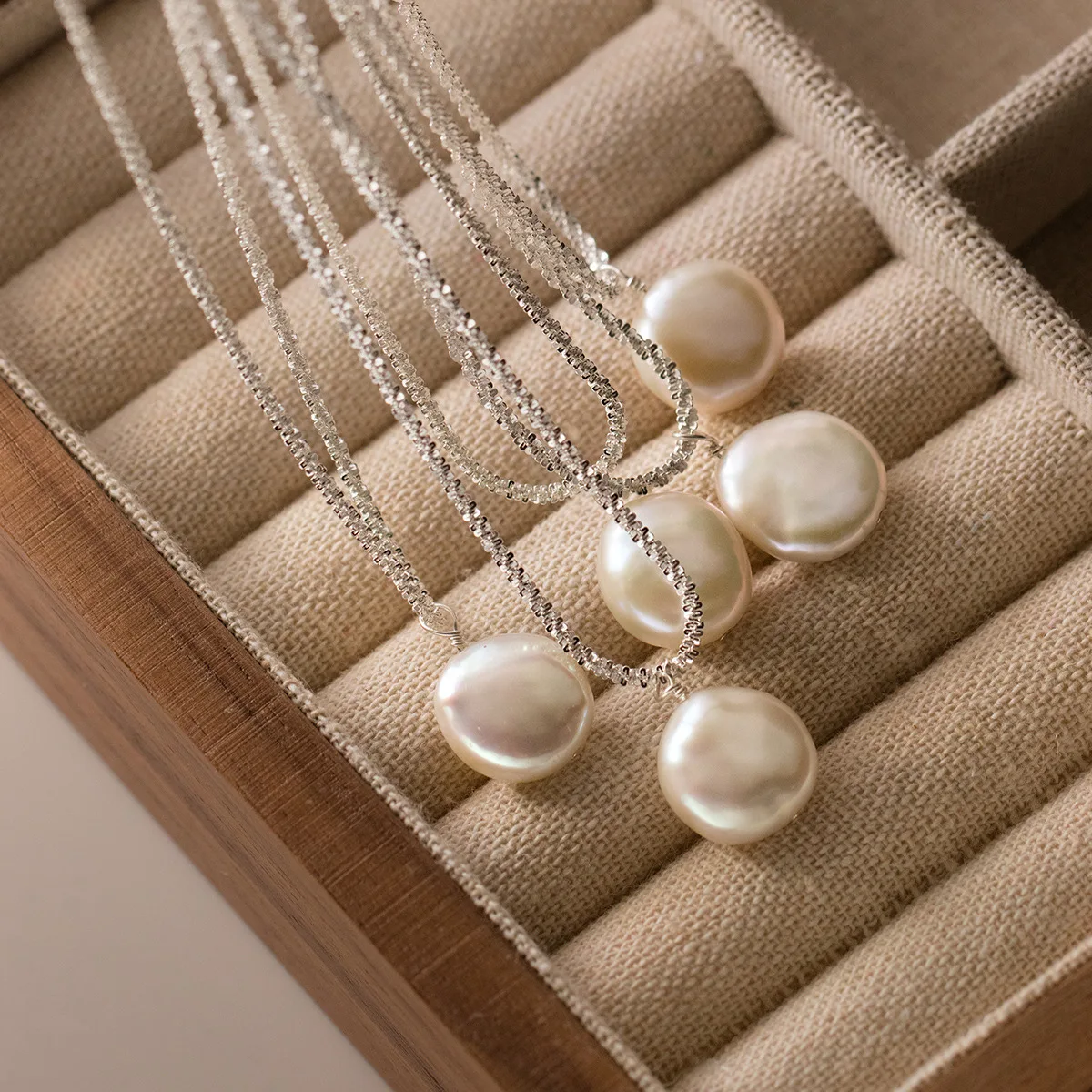 

Women's Delicate Baroque Style Imitated Pearl Necklace Trendy Neck Chain Exquisite Charm Accessories Elegant Chains