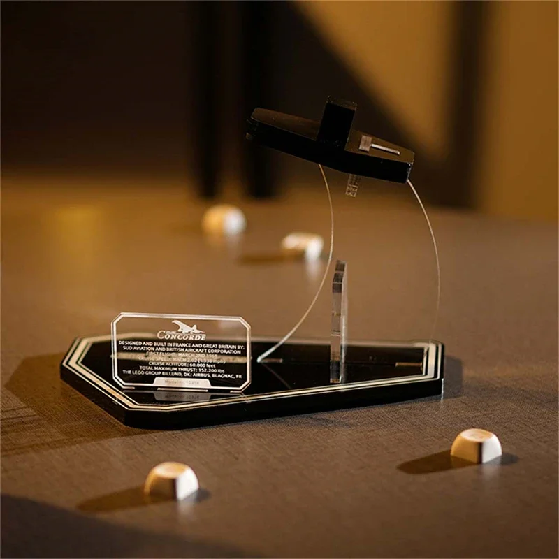 Демонстрационная подставка для Lego Concord 10318 5 мм акриловая (без набора моделей)