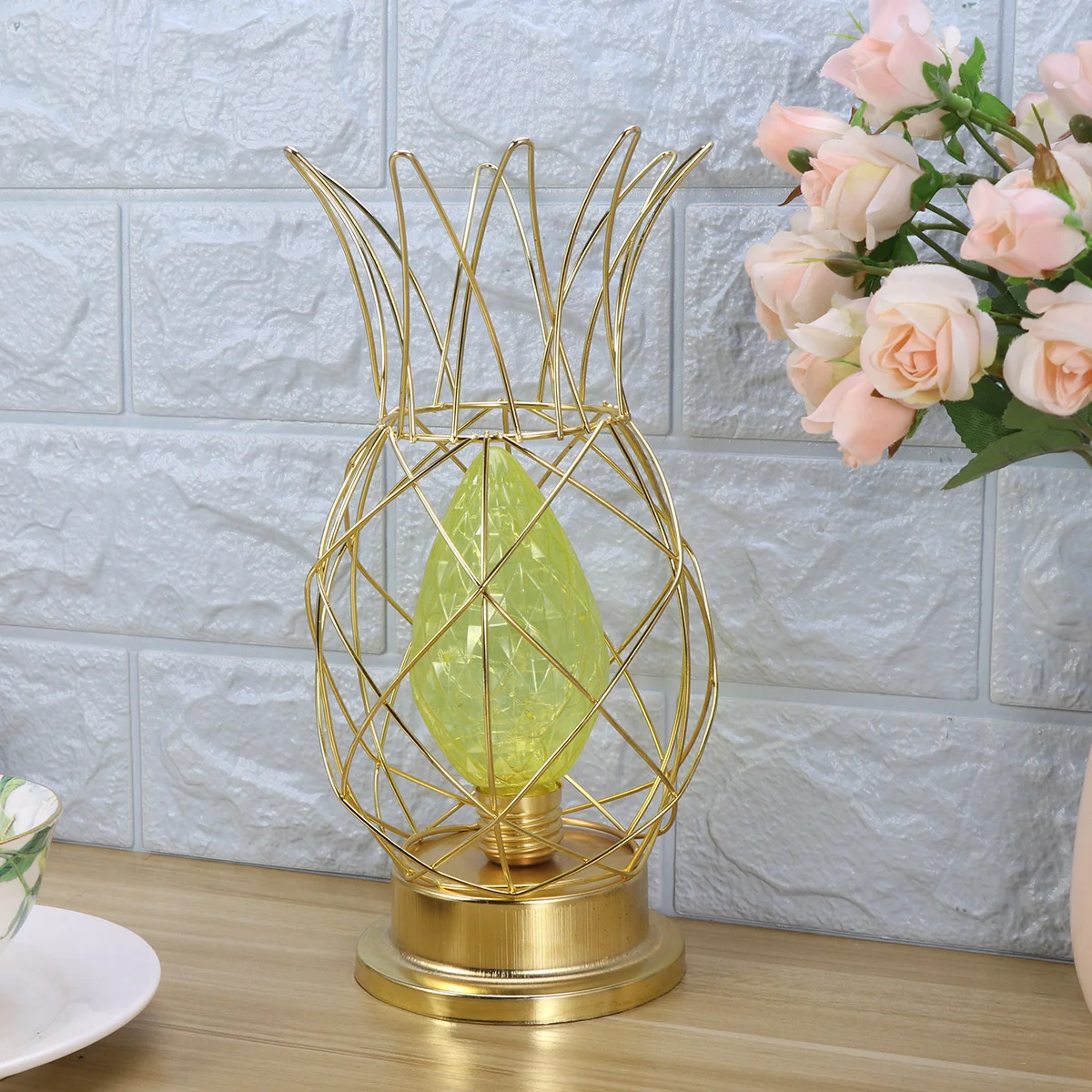 

Simple Creative Pineapple Lamp Room Bedroom Lamp Desktop Night Light Decoration Lamp Included (Golden)