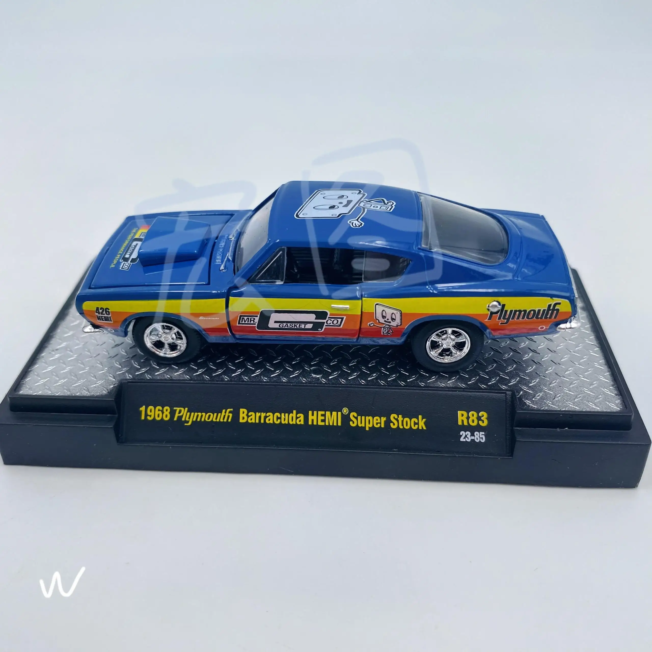 M2 Machines 1/64 1968 Plymouth Barracuda HEMI супер склад модель автомобиля из сплава игрушка редкая