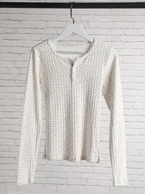 Vintage Floral Print Slim T-shirt Women Summer Sweet Cute Button O Neck Long Sleeve Top Retro Chic Boho Cotton T Shirt Tops 2022 3