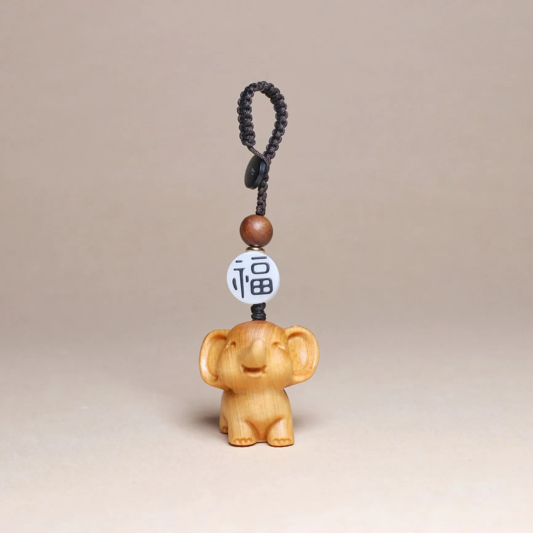 

Скальф Кипарис резьба по дереву мультфильм милый маленький летающий слон брелок деревянная резьба поделки с животными персонализированная подвеска с ручкой