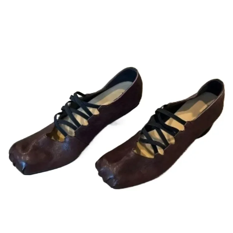 Женские туфли-лодочки на резинке с квадратным носком высоком каблуке