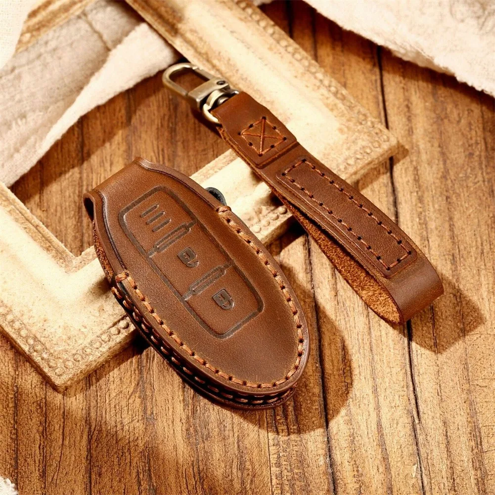 

Leather Car Remote Key Fob Case Cover Shell For Nissan Qashqai J11 Pulsar March 370Z Micra Protector Cover Keychain