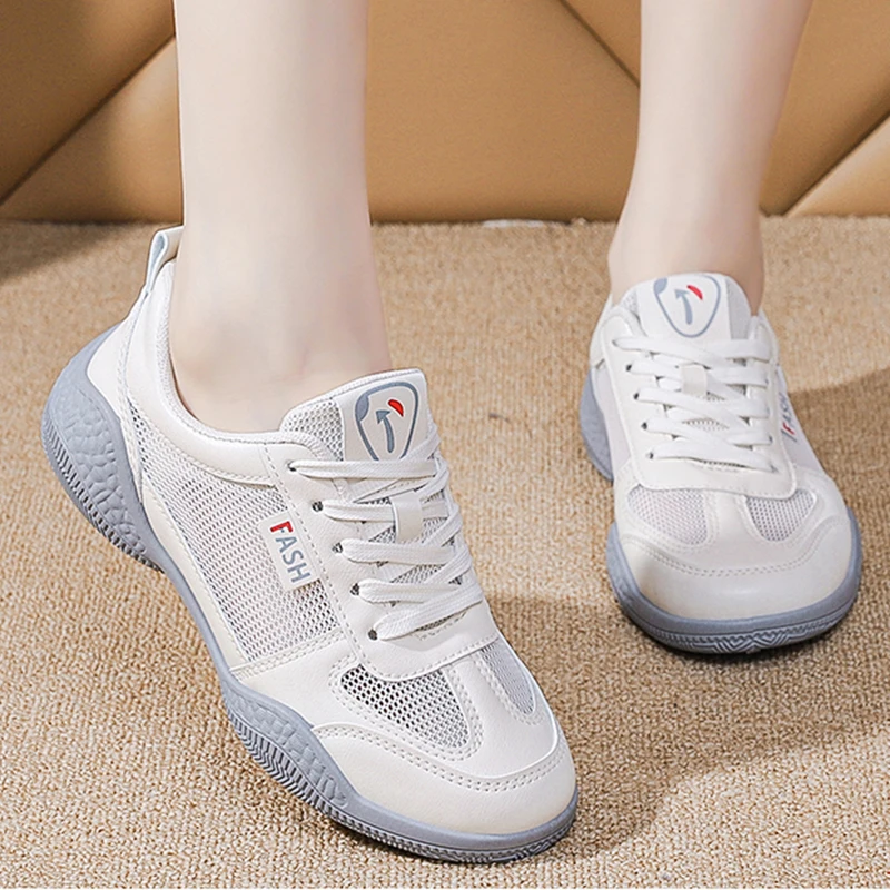 Breathable Women Vulcanized Shoes Lightweight Female Sneakers Outdoor Tennis Shoes Anti-slip Women Casual Sneakers Free Shipping