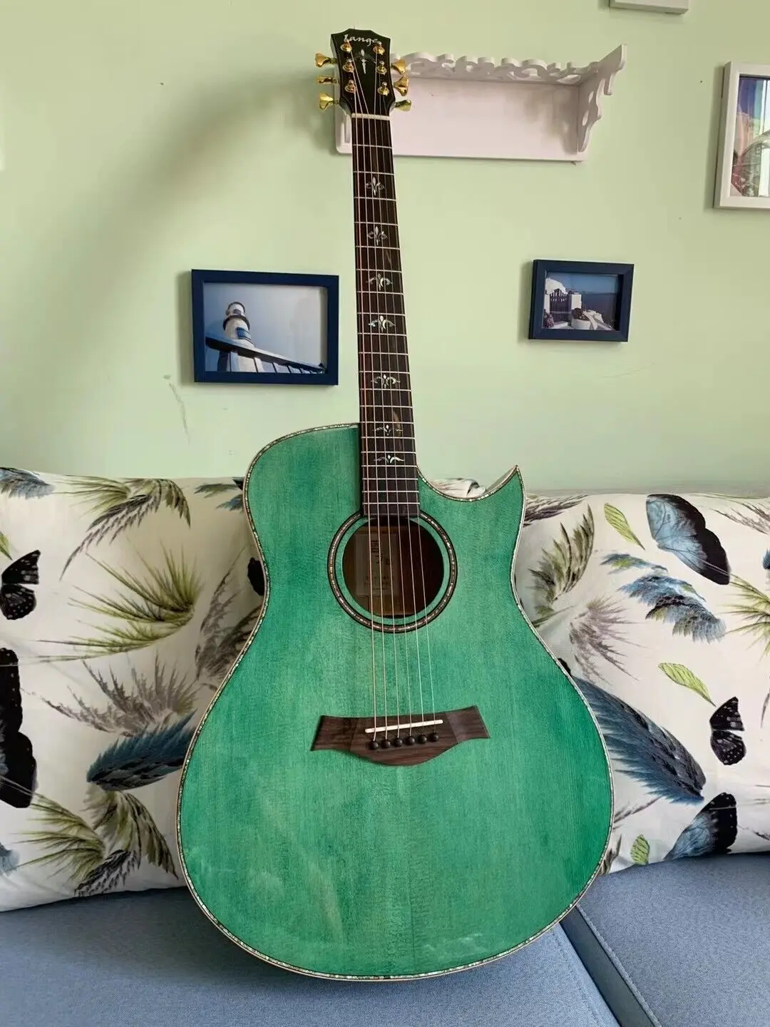 

Cutaway 41 Inches Green All Solid Wood Acoustic Guitar Solid Flame Maple Back