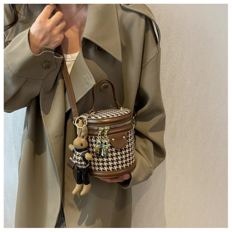 New Luxury Brand Designer Handbag Woman Trendy Leopard Print Crossbody Bags New Shoulder Bags Simple All-match Wrist Coin Purse